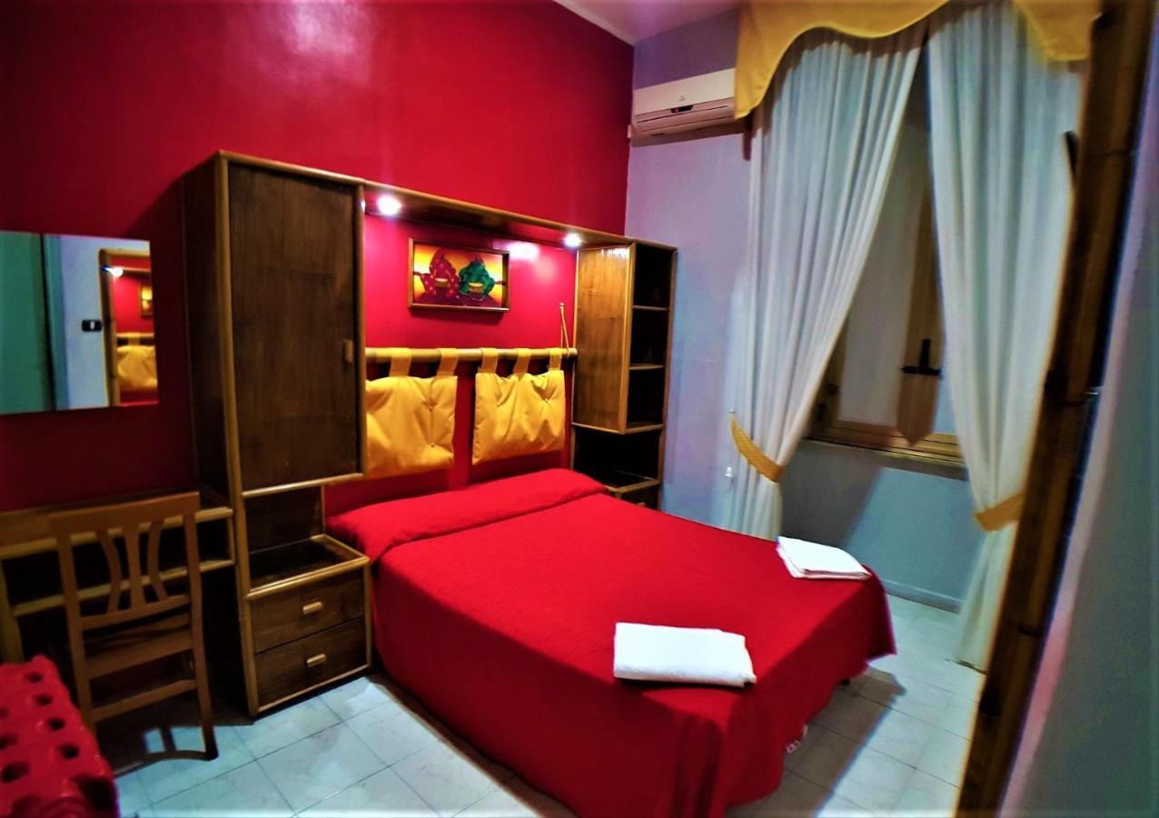 Hotel Ginevra Naples Luaran gambar