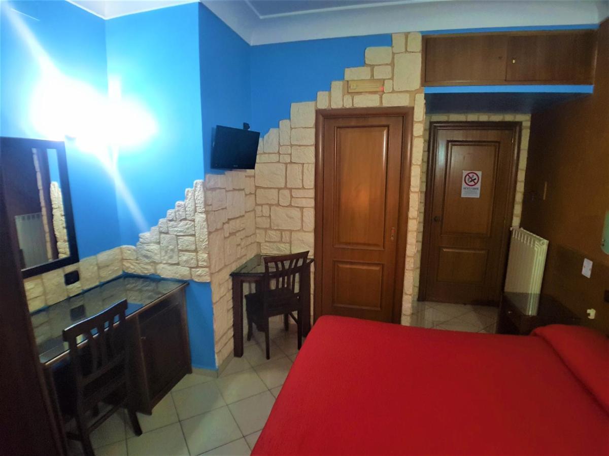 Hotel Ginevra Naples Luaran gambar