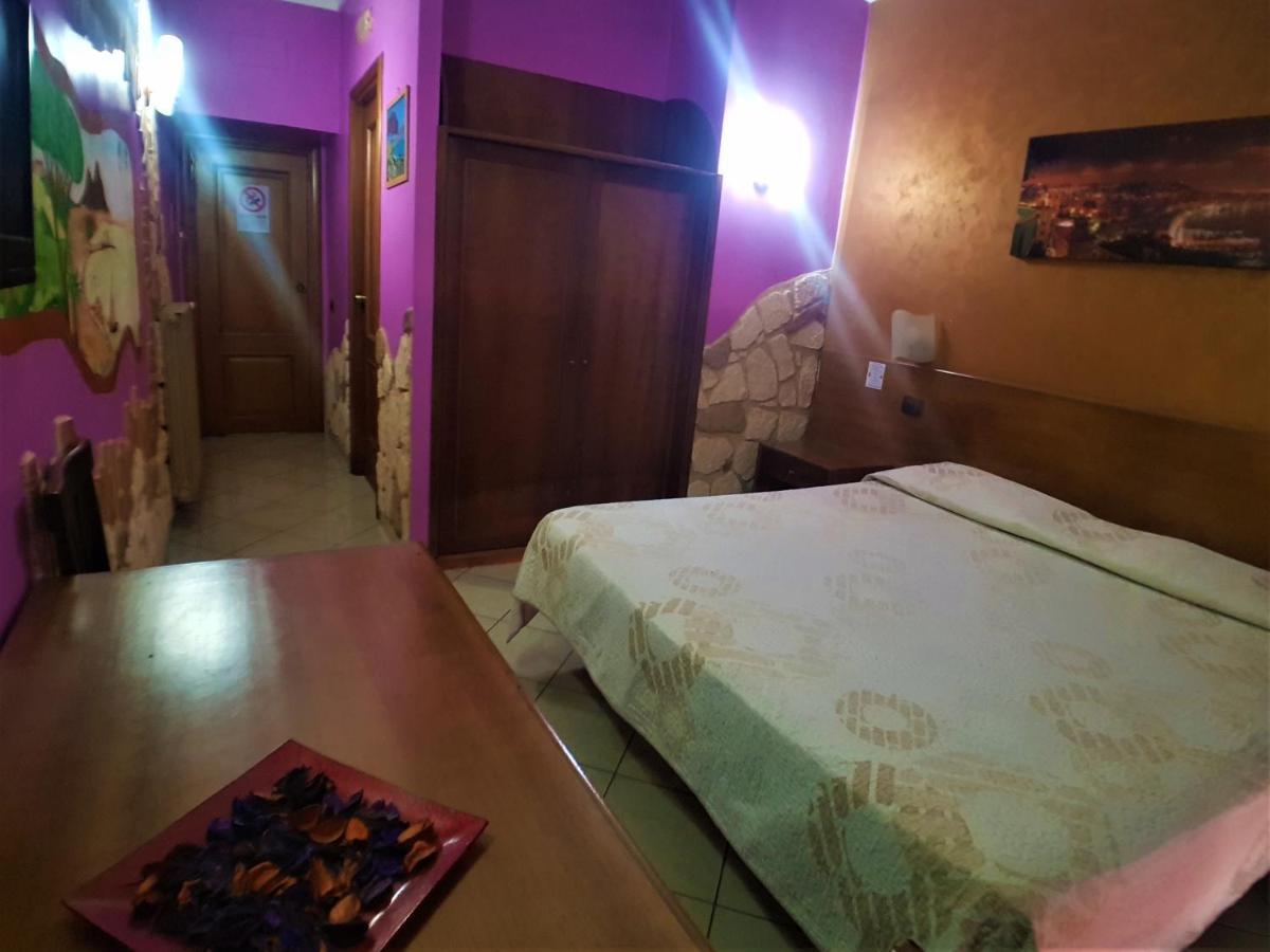 Hotel Ginevra Naples Luaran gambar
